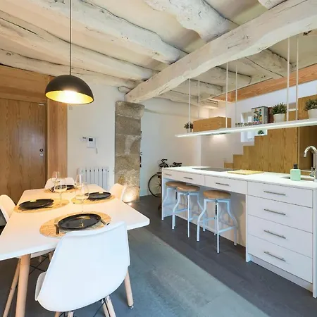 Duplex Wonder In Se W/ Patio By Lovelystay Apartment