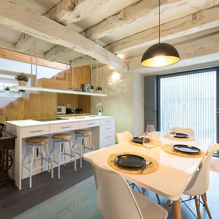 Duplex Wonder In Se W/ Patio By Lovelystay Apartment *
