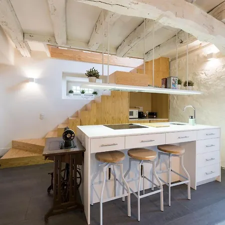Apartment Duplex Wonder In Se W/ Patio By Lovelystay Porto